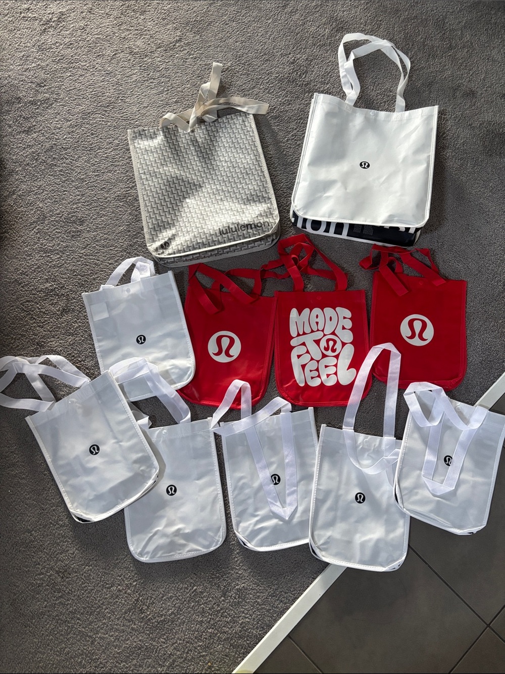 NWT Lululemon Tote Bag Bundle